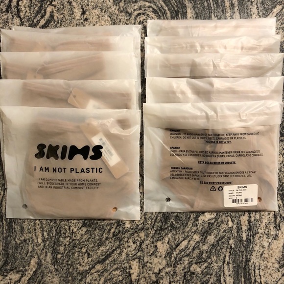 Fits Everybody Thong - Picture 5 of 6